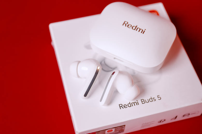 Review Redmi Buds 5: Tai nghe giá rẻ tích hợp ANC 46dB, thời lượng pin lên tới 40 tiếng, hỗ trợ ứng dụng di động - Công nghệ mới nhất - Đánh