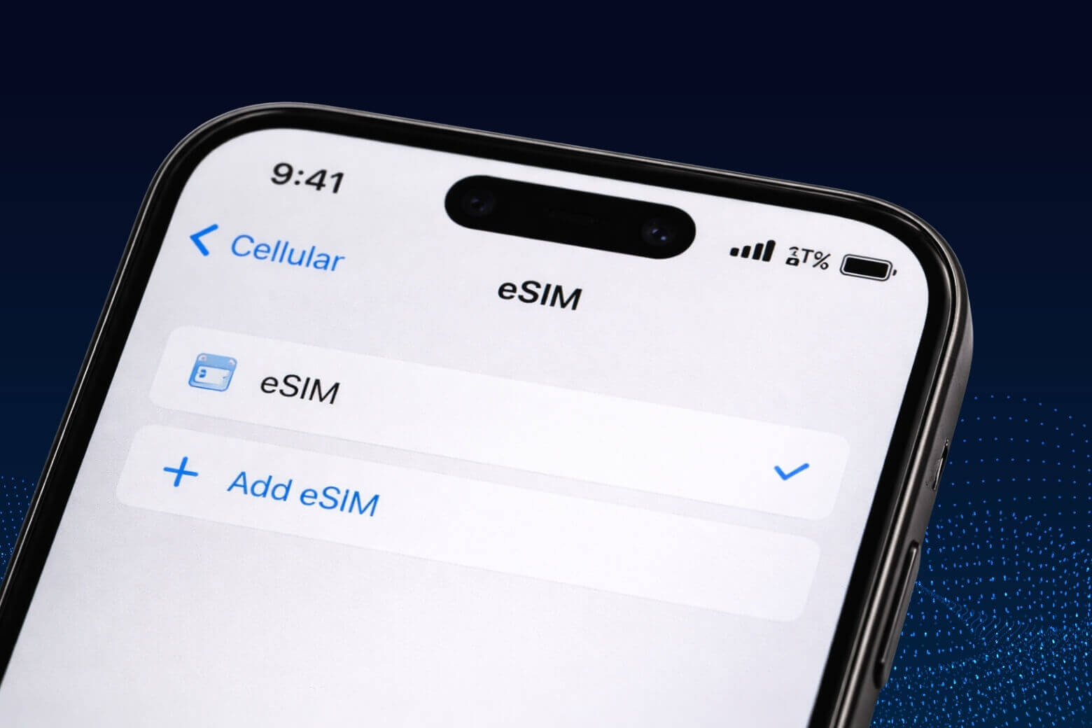 Tại thị trường Mỹ, các phiên bản không còn tích hợp khe SIM nữa