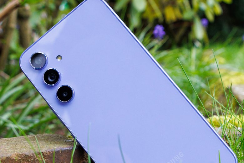 so sánh redmi note 13 pro plus và samsung galaxy a54 5g