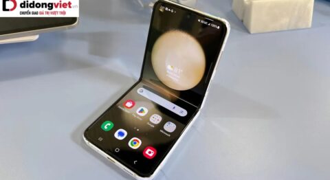 Galaxy Z Flip5 có gì khiến các reviewer lẫn giới công nghệ yêu thích?