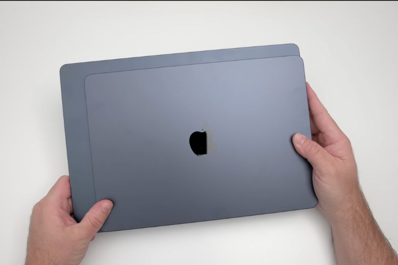 Đập hộp MacBook Air M3
