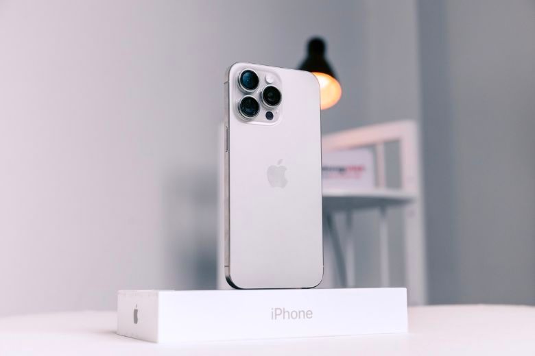 Đánh giá iPhone 15 Pro