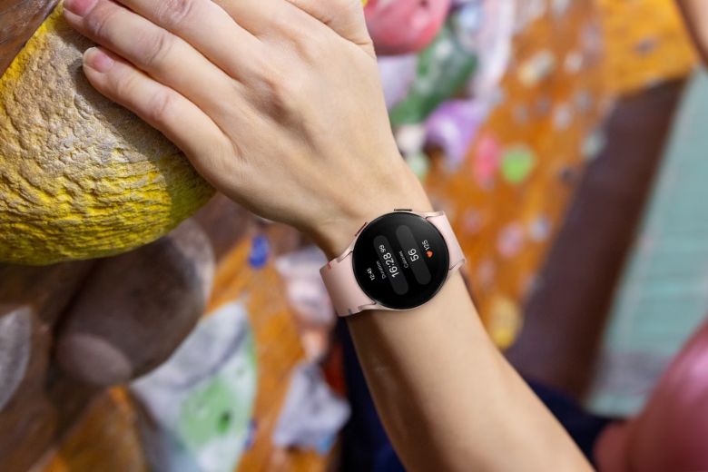 đánh giá samsung galaxy watch fe