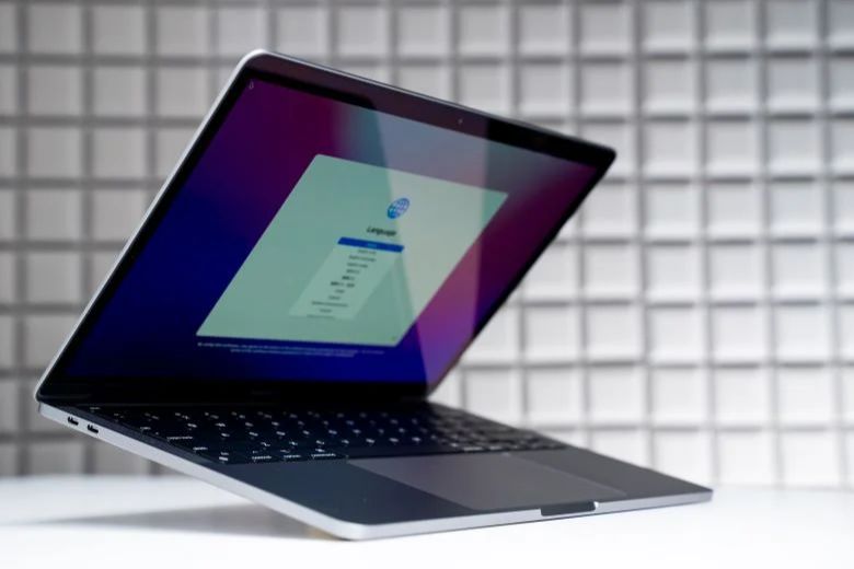 Cách kiểm tra MacBook cũ