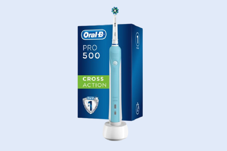 ban chai dien oral b cho nguoi lon 8