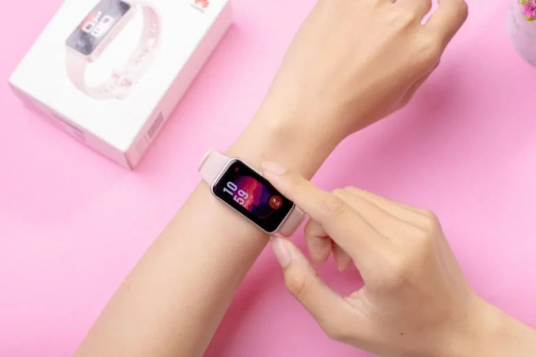 Phiên bản màu HUAWEI Band 9 hồng