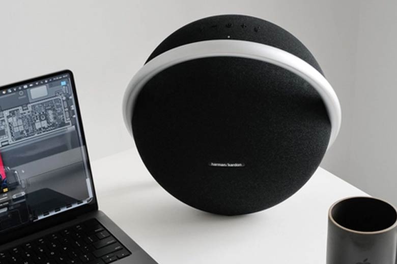 Trên tay loa Harman Kardon Onyx Studio 8