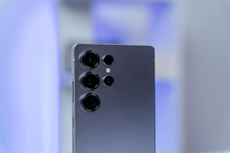 Có nên mua Samsung Galaxy S25 Ultra: Sự thay đổi có đáng tiền? 12 co nen mua samsung galaxy s25 ultra 2@2x 2