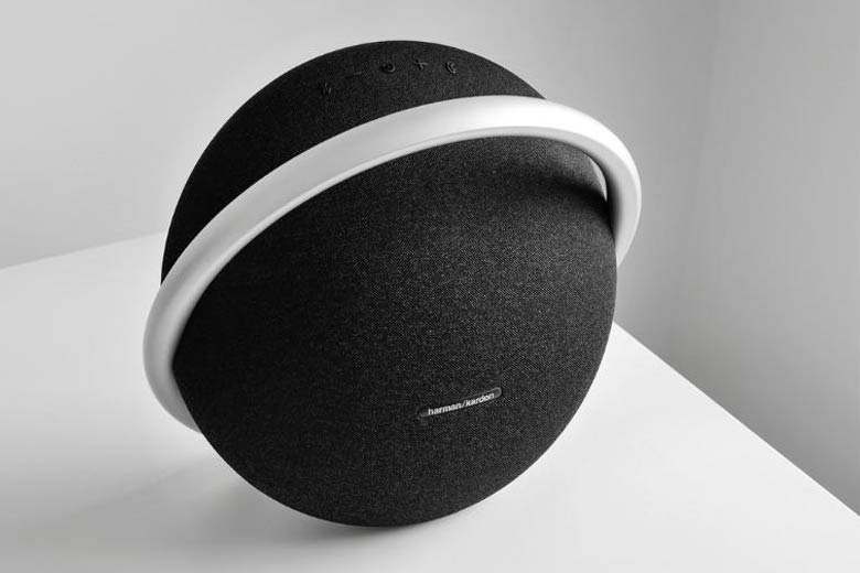 đánh giá loa Harman Kardon Onyx Studio 8