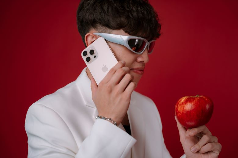 Đập hộp iPhone 16 (Plus, Pro, Pro Max): “Cảm giác lúc đó sẽ ra sao” 10 đập hộp iphone 16