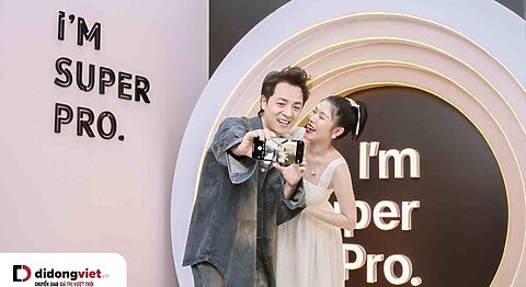 “Anh tài” Đăng Khôi và bà xã Thủy Anh lên đời iPhone 16 Pro Max tại Di Động Việt