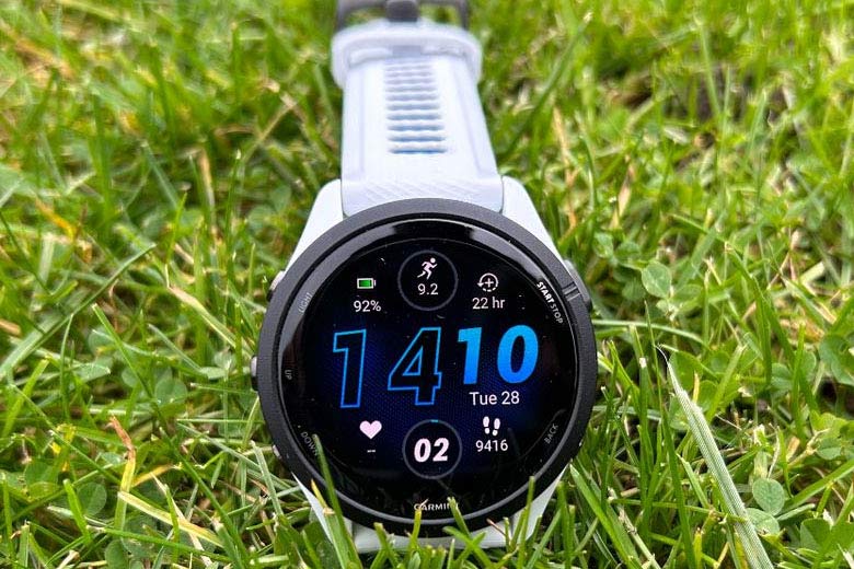 có nên mua đồng hồ Garmin Forerunner 265