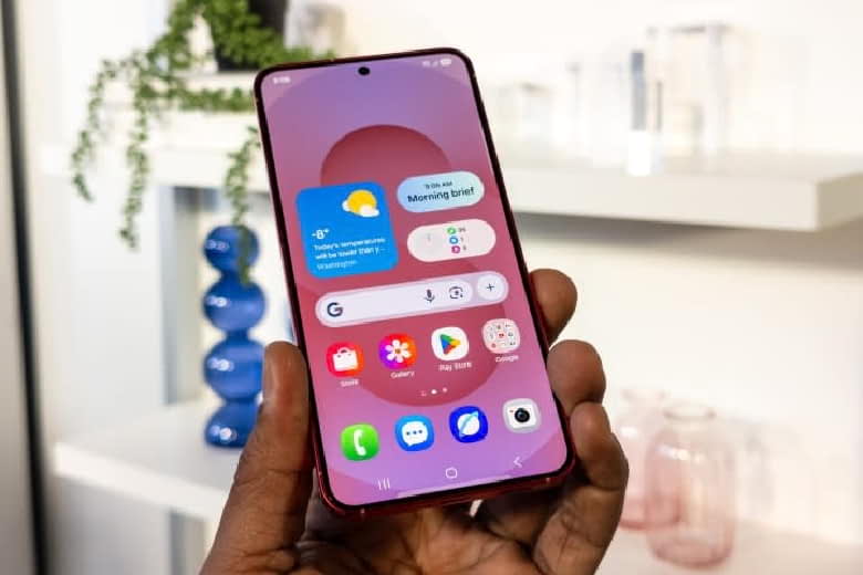 Đánh giá Samsung Galaxy S25 Plus: Trải nghiệm tuyệt vời với màn hình lớn và thiết kế gọn nhẹ 12 đánh giá Samsung Galaxy S25 Plus