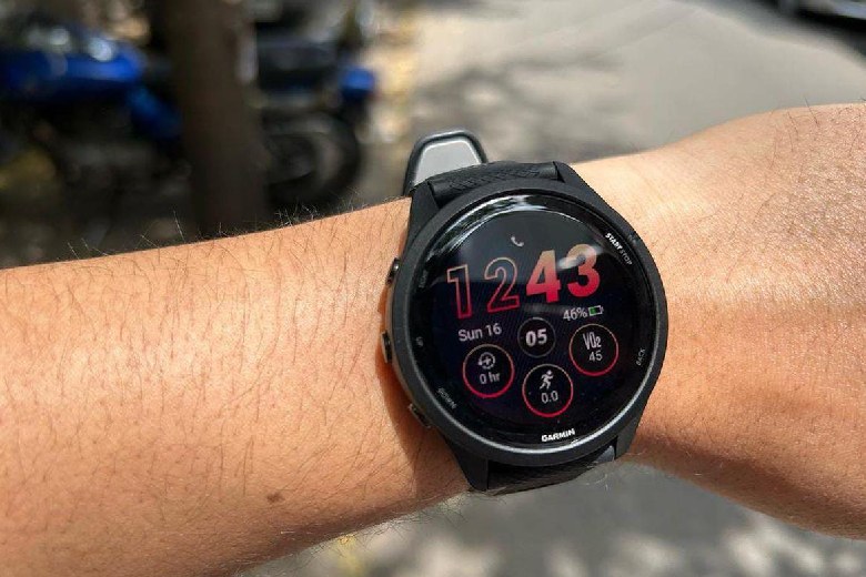 so sanh garmin forerunner 265 vs fenix 7 3