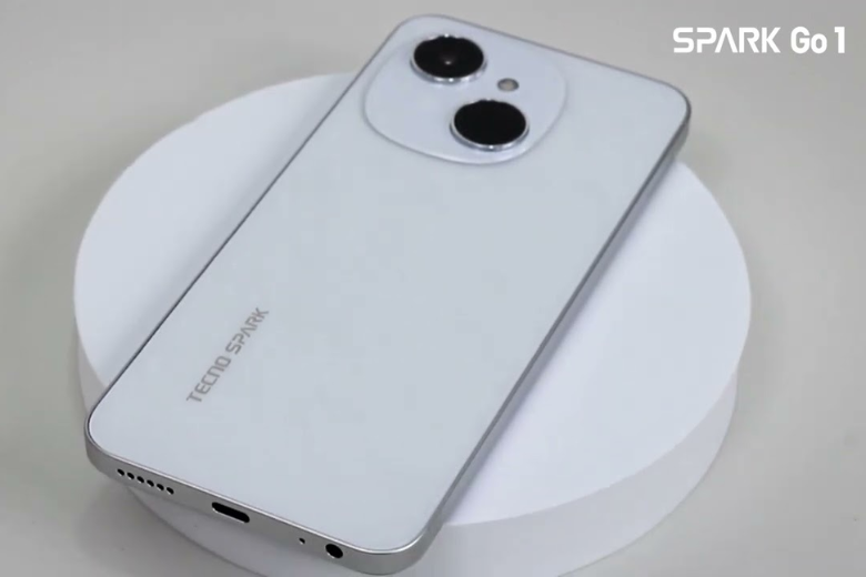 co nen mua tecno spark go 1 7