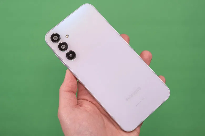 So sánh Samsung Galaxy A16 và OPPO A18