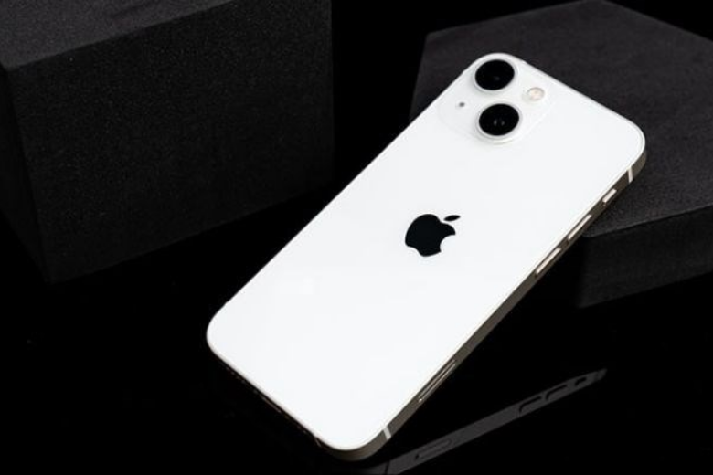 so sanh xiaomi 14t va iphone 14 2