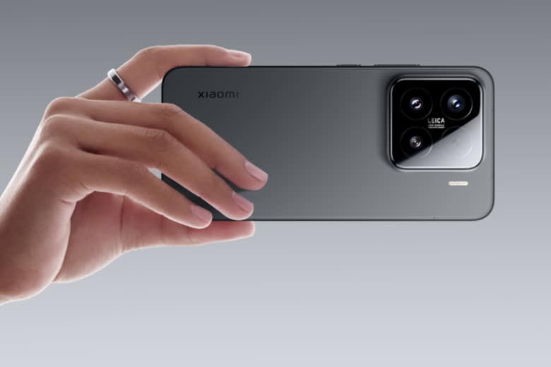Trên tay nhanh Xiaomi 15: Những cảm giác đầu tiên thật khó nói nên lời 16 tren tay nhanh xiaomi