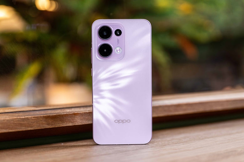 trên tay nhanh OPPO Reno13