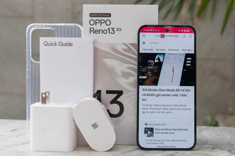 Trên tay nhanh điện thoại OPPO Reno13: Màu sắc đẹp, lưng quá ấn tượng 10 tren tay nhanh oppo reno13 di dong viet 6