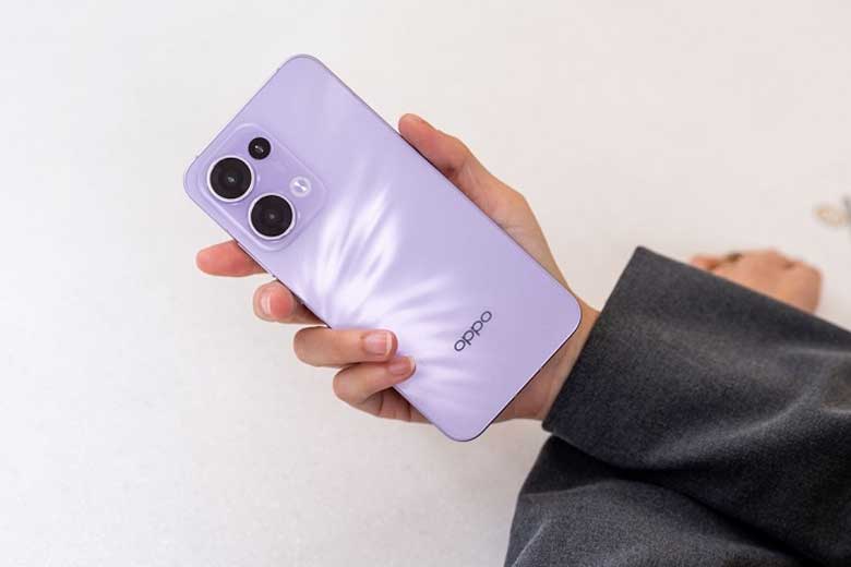 Trên tay nhanh điện thoại OPPO Reno13 Pro