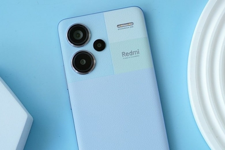 So sánh OPPO Reno13 F và Redmi Note 13 Pro Plus về camera