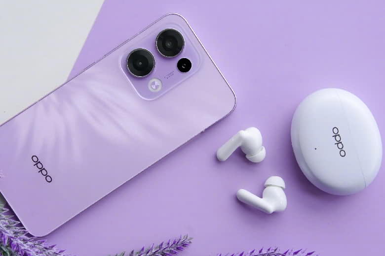 So sánh OPPO Reno13 Pro và iPhone 14 Plus về dung lượng pin và tốc độ sạc