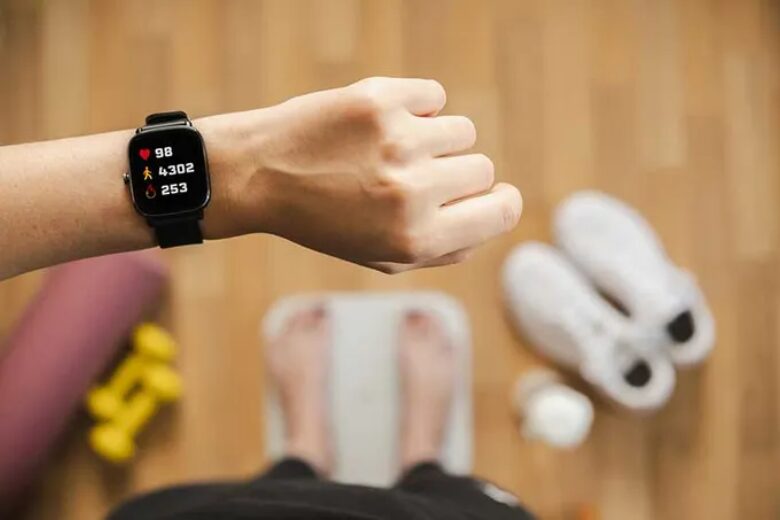 tinh nang do calories tren smartwatch 8