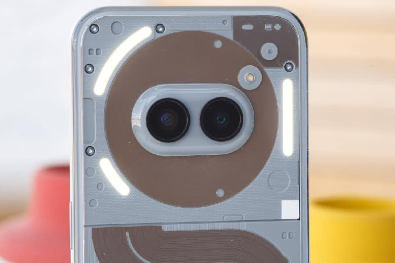Đánh giá Nothing Phone (2a): Thiết kế, hiệu năng vượt trội hơn so với giá bán 9 đánh giá Nothing Phone (2a)