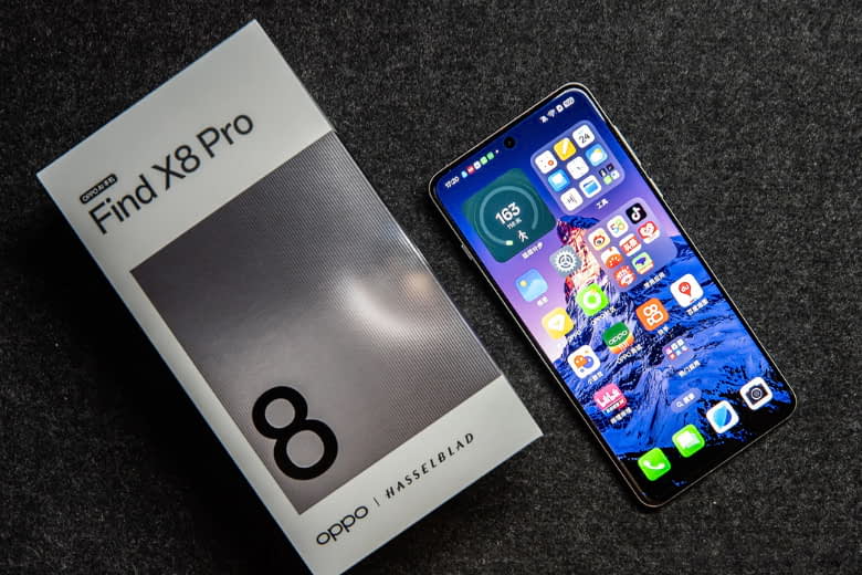 so sanh samsung galaxy s25 ultra va oppo find x8 pro