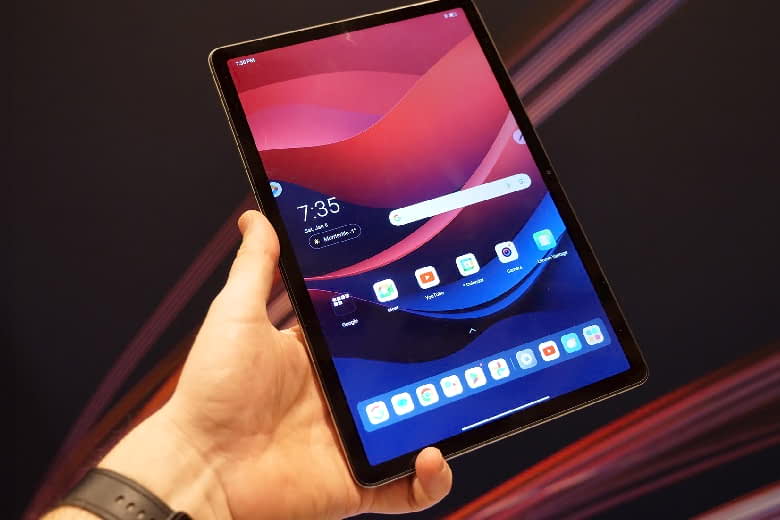 trên tay Lenovo Tab M11