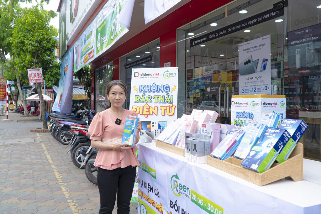 Sự kiện thu cũ đổi mới: Điện thoại tặng thêm đến 4.5 triệu, Phụ kiện giá từ 69K và nhận ngay túi vải. Tham gia ngay!! 14 DSC04504 2