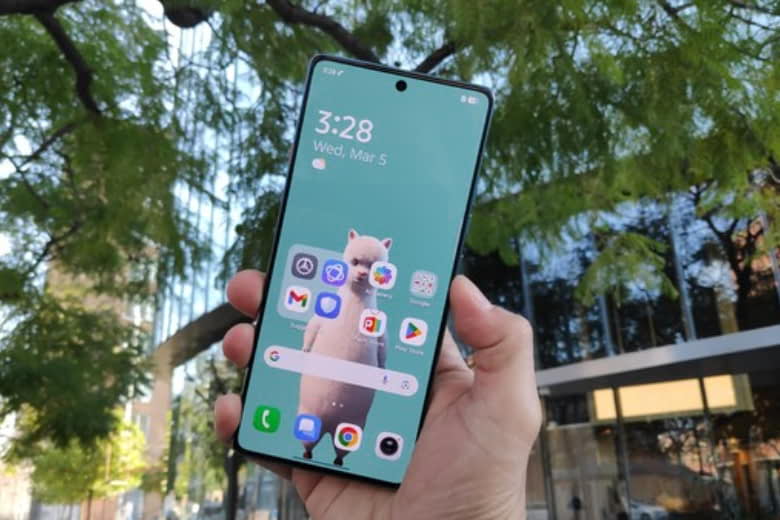 Có nên mua TECNO Camon 40: Chất lượng trong phân khúc smartphone giá rẻ 14 Có nên mua TECNO Camon 40