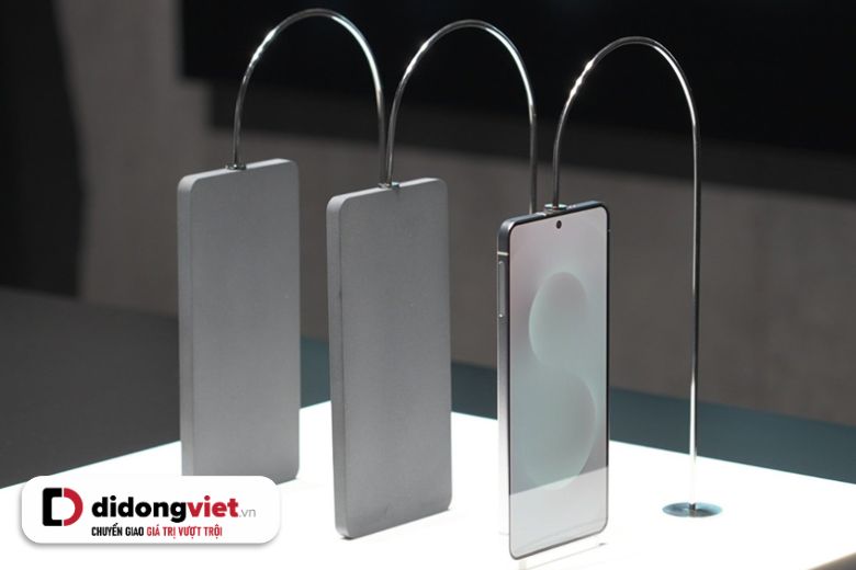 Ảnh Render Chính Thức Samsung Galaxy S25 Edge Bị Rò Rỉ: Mỏng Chỉ 5,84mm, Camera 200MP 6 s25edge 3