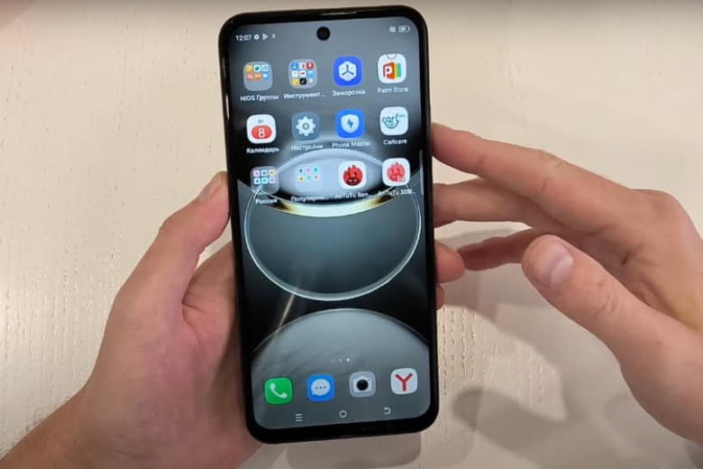 So sánh TECNO Spark 30 5g và TECNO Camon 30S: Smartphone nào đáng đồng tiền bát gạo hơn? 14 So sánh TECNO Spark 30 5g và TECNO Camon 30S
