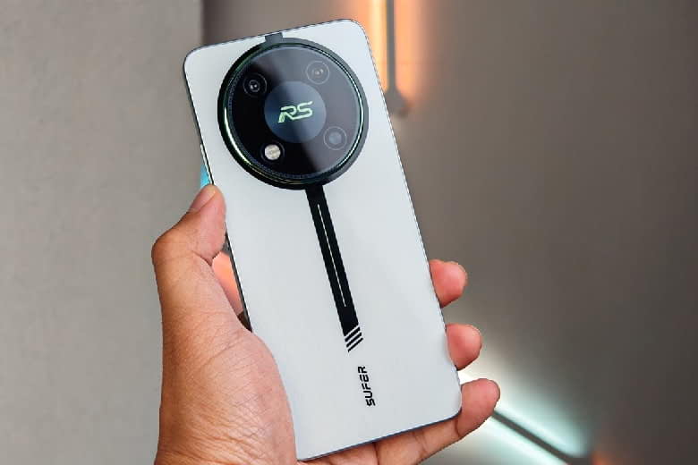 Mở hộp và trải nghiệm trên tay itel RS4: Chất lượng vượt trội hơn giá cả 8 trên tay Itel RS4