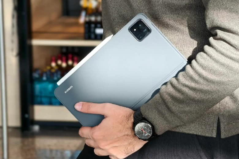 Trải nghiệm trên tay Xiaomi Pad 7: Máy tính bảng giá rẻ nhưng hiệu năng bất ngờ! 13 trên tay Xiaomi Pad 7