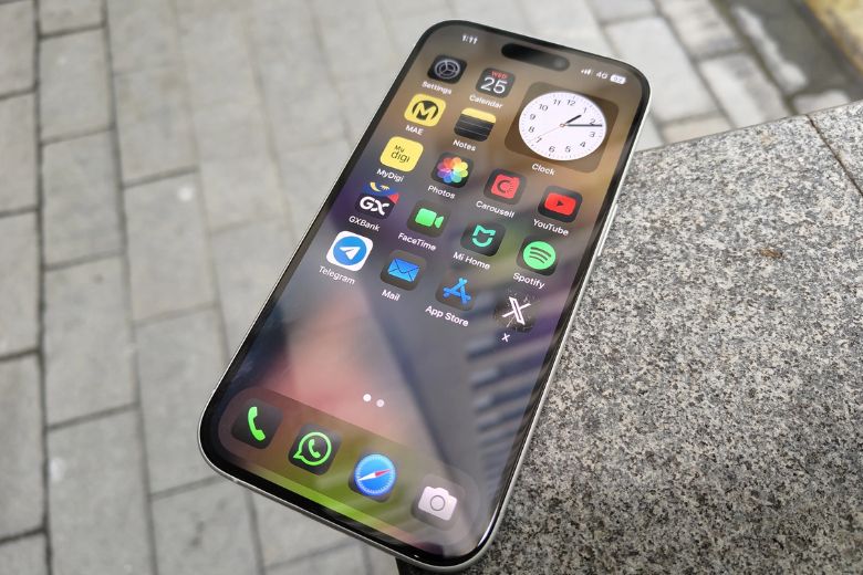 Giá iPhone có thể tăng lên tới 2.300 đô la tại Mỹ do thuế quan mới 5 iphone tarif 3
