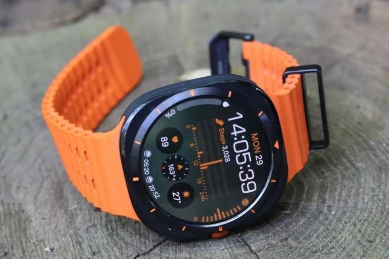 Galaxy Watch 8 Lộ Diện: Samsung Lấy Lại Ngôi Vương Smartwatch Với Thiết Kế Đột Phá và Tính Năng AI? 9 Galaxy Watch 8