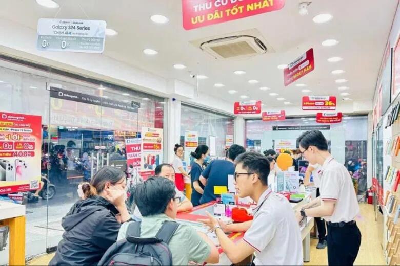 OPPO Reno Hồng Ngọc Trai (Pink Mist): Thiết Kế Tuyệt Đẹp Ra Mắt Tại Việt Nam, Giá Vẫn Không Đổi 12 mua oppo reno hong ngoc trai tai di dong viet