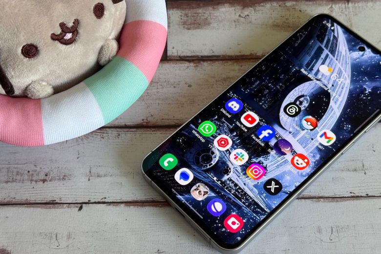 Galaxy S25 FE sẽ trang bị Dimensity 9400: Bước chuyển mình về hiệu năng? 6 samsung galaxy s25 fe 4