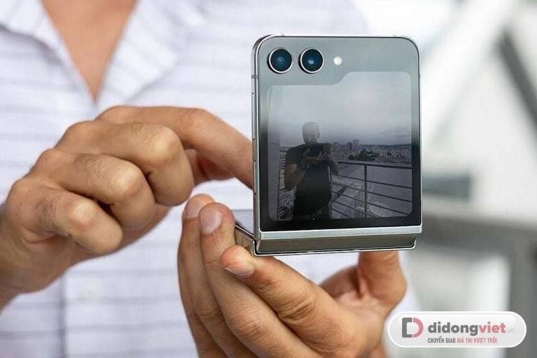 Cấu hình Samsung Galaxy Z Flip7 có gì mới ? 13 Cảm biến 50MP và Flex Mode giúp chụp ảnh không cần tay trên Galaxy Z Flip7