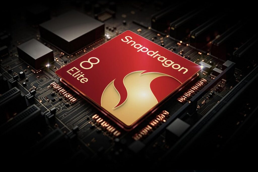 Cấu hình Samsung Galaxy Z Flip7 có gì mới ? 9 Chip Snapdragon 8 Elite mạnh mẽ với RAM 12GB LPDDR5X.