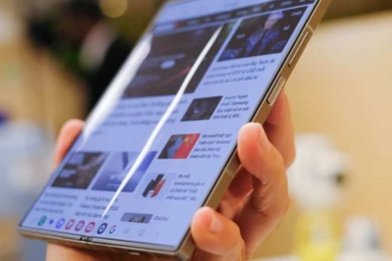 Galaxy Z Fold7: Kỷ Nguyên Mới Của Điện Thoại Gập Siêu Mỏng, Samsung Sẵn Sàng Vượt Mọi Giới Hạn 8 galaxy z fold7 3