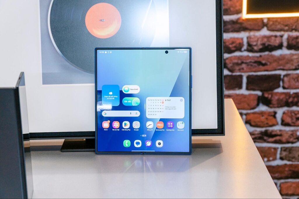 Cấu hình Samsung Galaxy Z Fold7 có gì đáng mong đợi? 14 Màn hình của Galaxy Z Fold7
