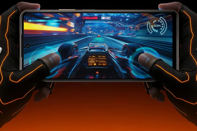 Mở hộp và trên tay TECNO POVA 7 có gì đặc biệt bên trong? 9 Trên tay TECNO Pova 7 cho trải nghiệm chơi game mượt mà, ổn định và phản hồi nhanh
