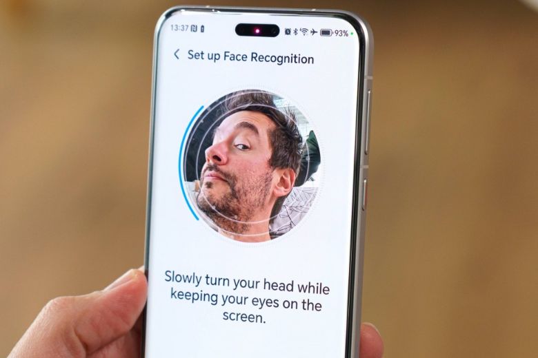 Tạm biệt "nốt ruồi"? Camera ẩn dưới màn hình tích hợp Face ID 3D sắp có trên điện thoại Android 3 face id 3d android 2