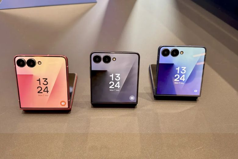 Samsung Galaxy Z Flip7 có mấy SIM? 6 Galaxy Z Flip7 hỗ trợ bao nhiêu SIM?