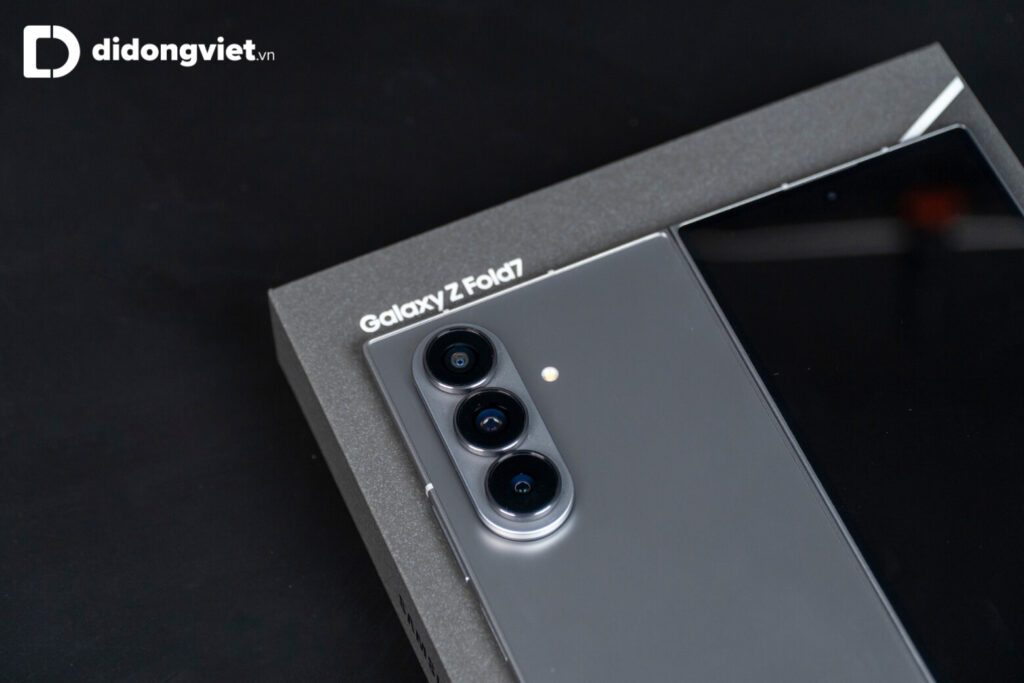 Galaxy Z Fold7 có chống nước không? Giải đáp nhanh và lưu ý thực tế cần biết 6 galaxy z fold7 co chong nuoc khong 2