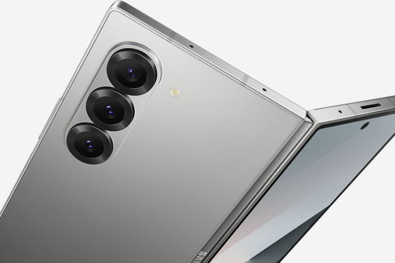 Galaxy Z Fold7 chính thức từ bỏ công nghệ camera selfie ẩn dưới màn hình 10 Samsung Galaxy Z Fold7